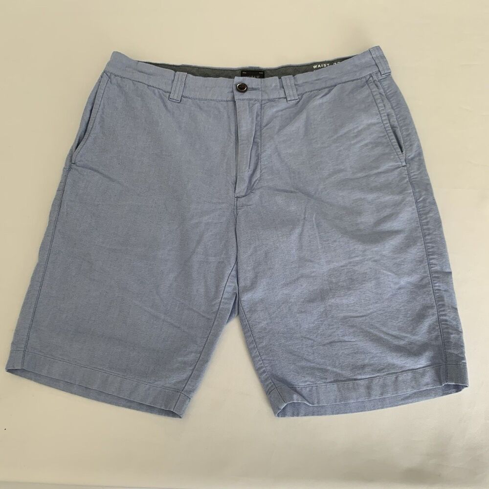 J Crew Chino Shorts Men 33 Waist 10.5" Inseam Light Blue 100% Cotton‎ Flat Front